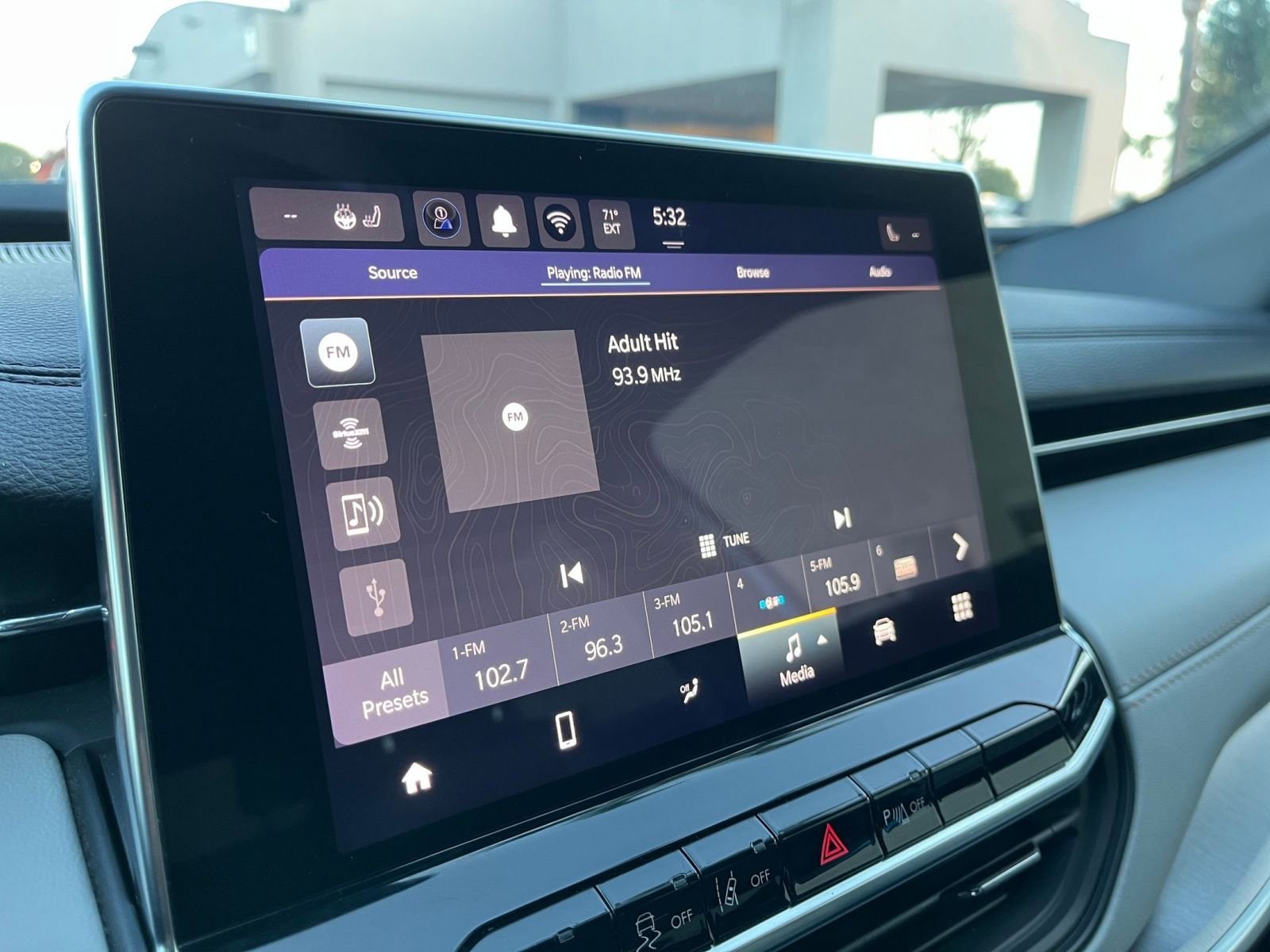 Thumbnail: 2025 Jeep Compass - 21