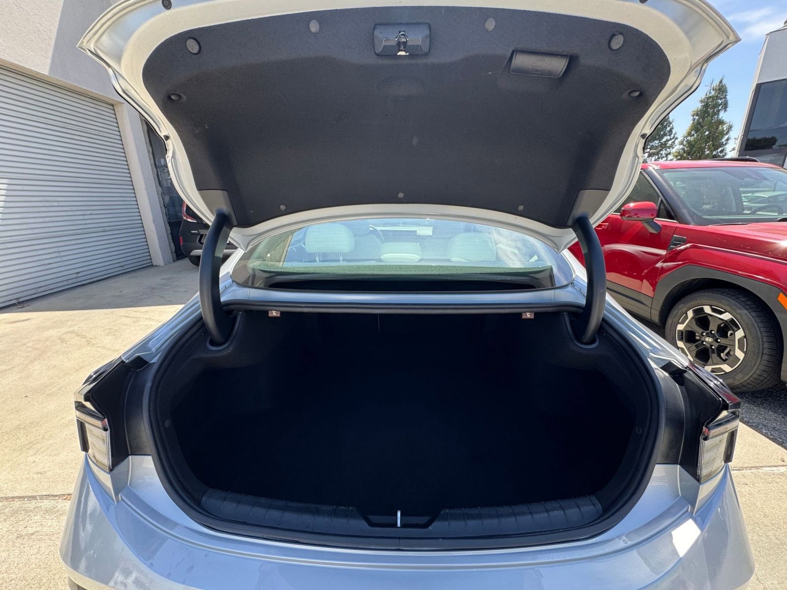 Thumbnail: 2025 Hyundai Sonata - 32