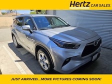 2023 Toyota Highlander LE -
                Norwalk, CA