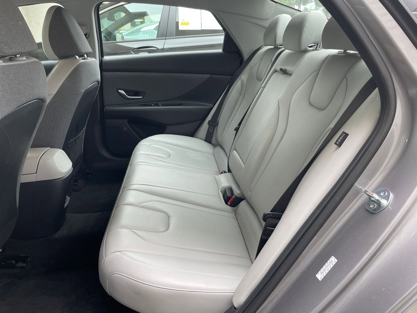 Thumbnail: 2025 Hyundai Elantra - 25