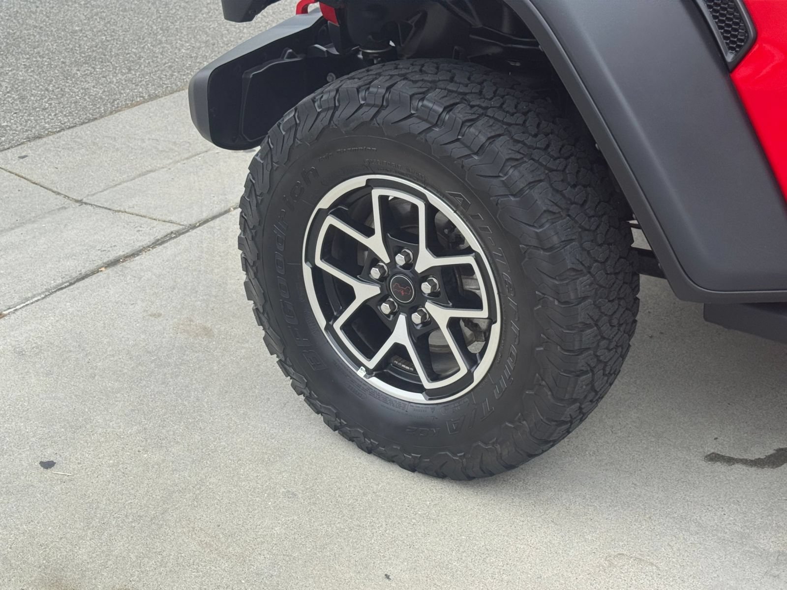 Thumbnail: 2025 Jeep Wrangler - 29