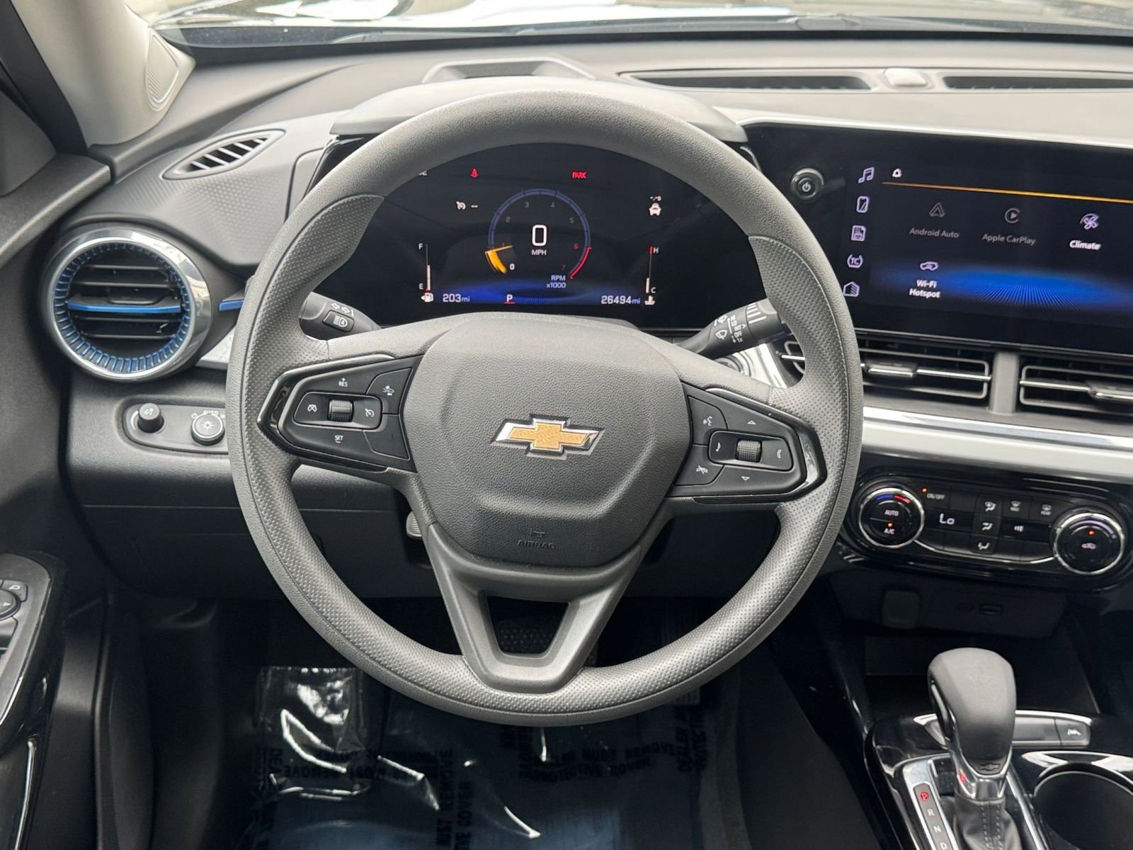 Thumbnail: 2025 Chevrolet Trax - 28