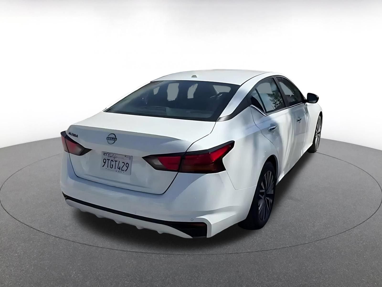 Thumbnail: 2025 Nissan Altima - 13