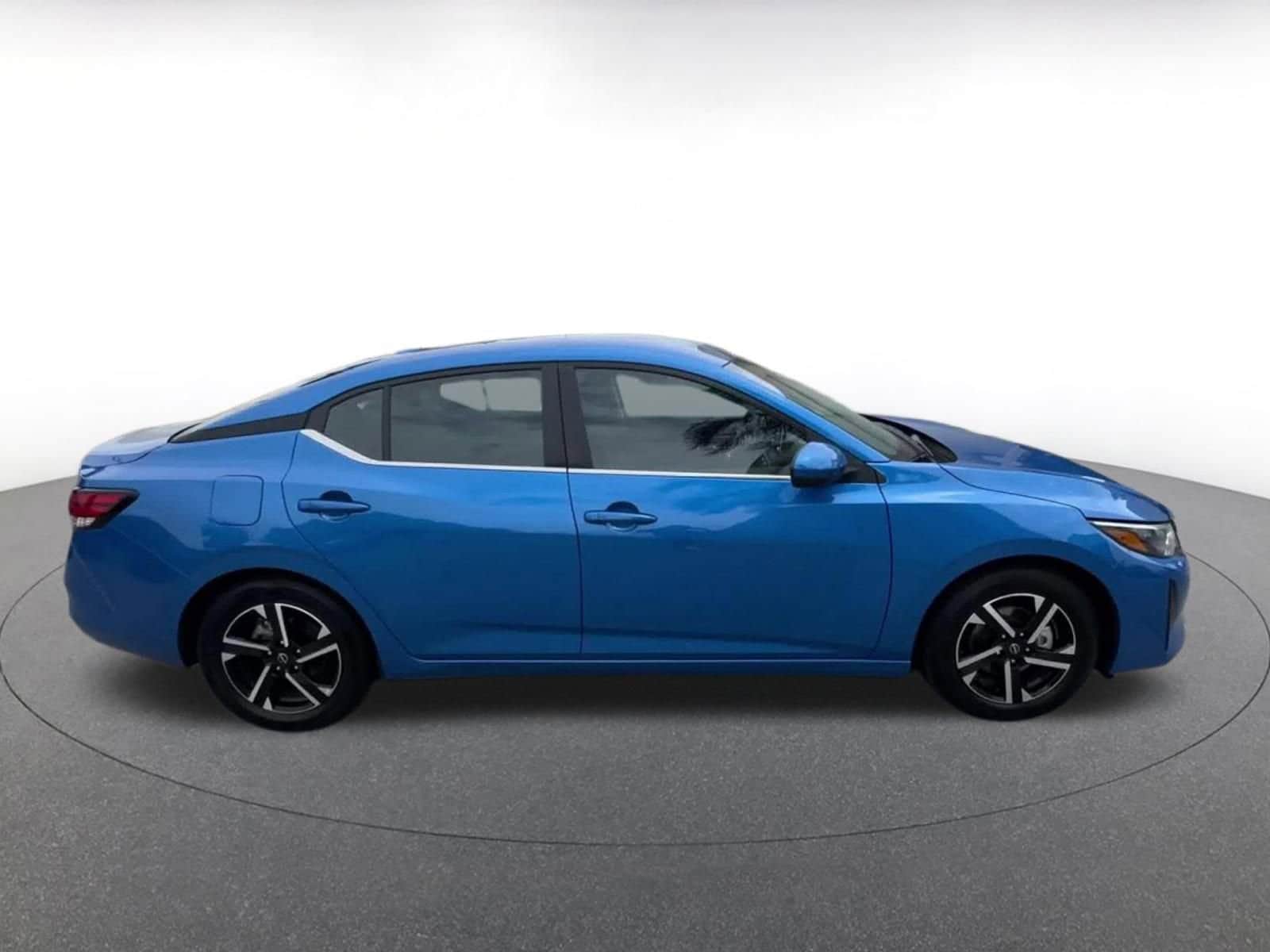 Thumbnail: 2025 Nissan Sentra - 16
