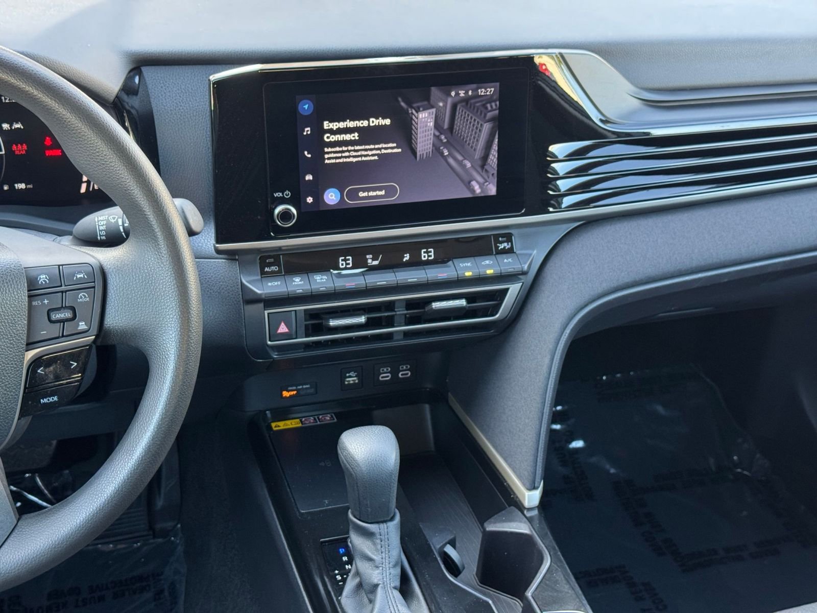 Thumbnail: 2025 Toyota Camry - 21