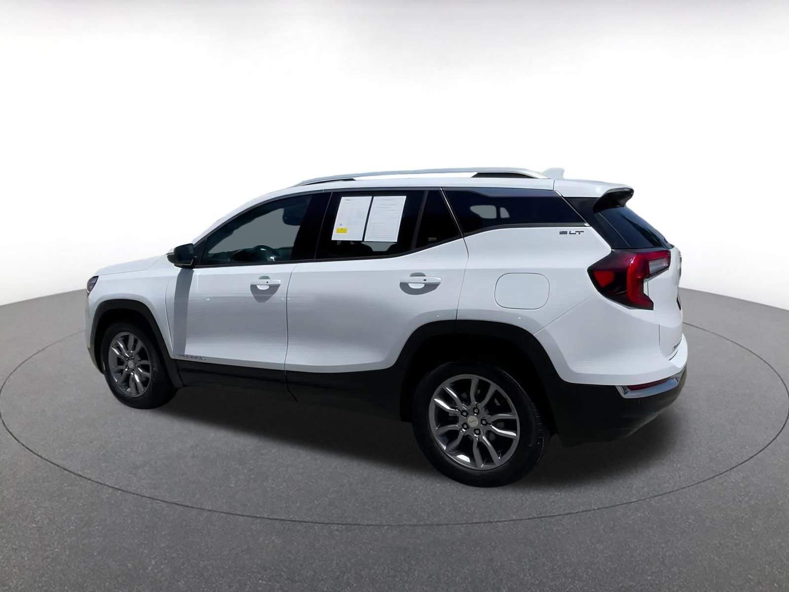 Thumbnail: 2023 GMC Terrain - 8