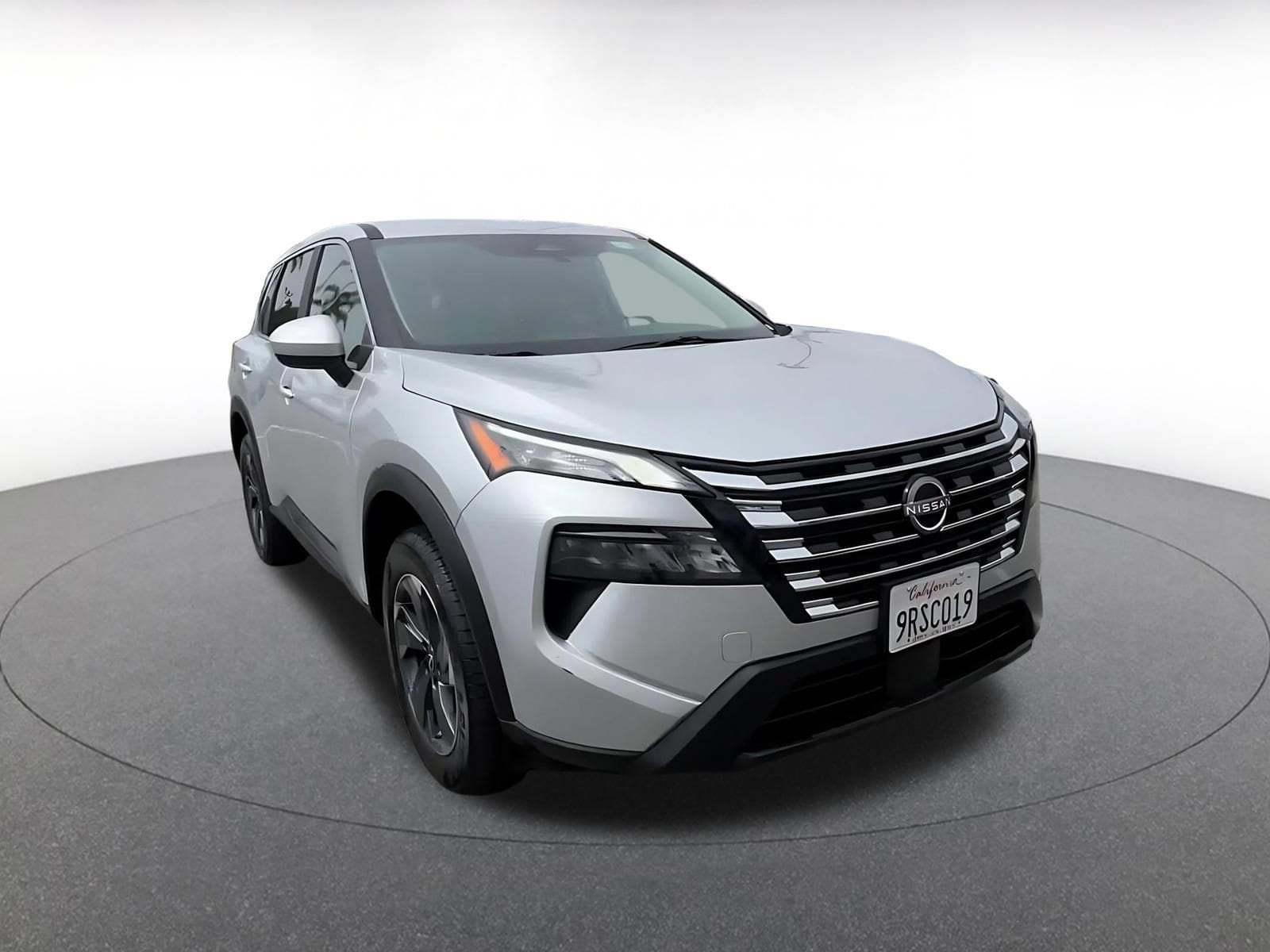 Thumbnail: 2025 Nissan Rogue - 3
