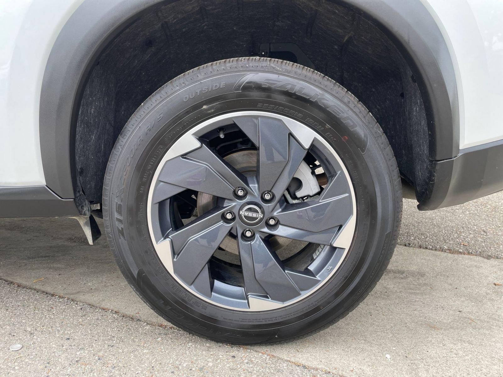 Thumbnail: 2025 Nissan Rogue - 30