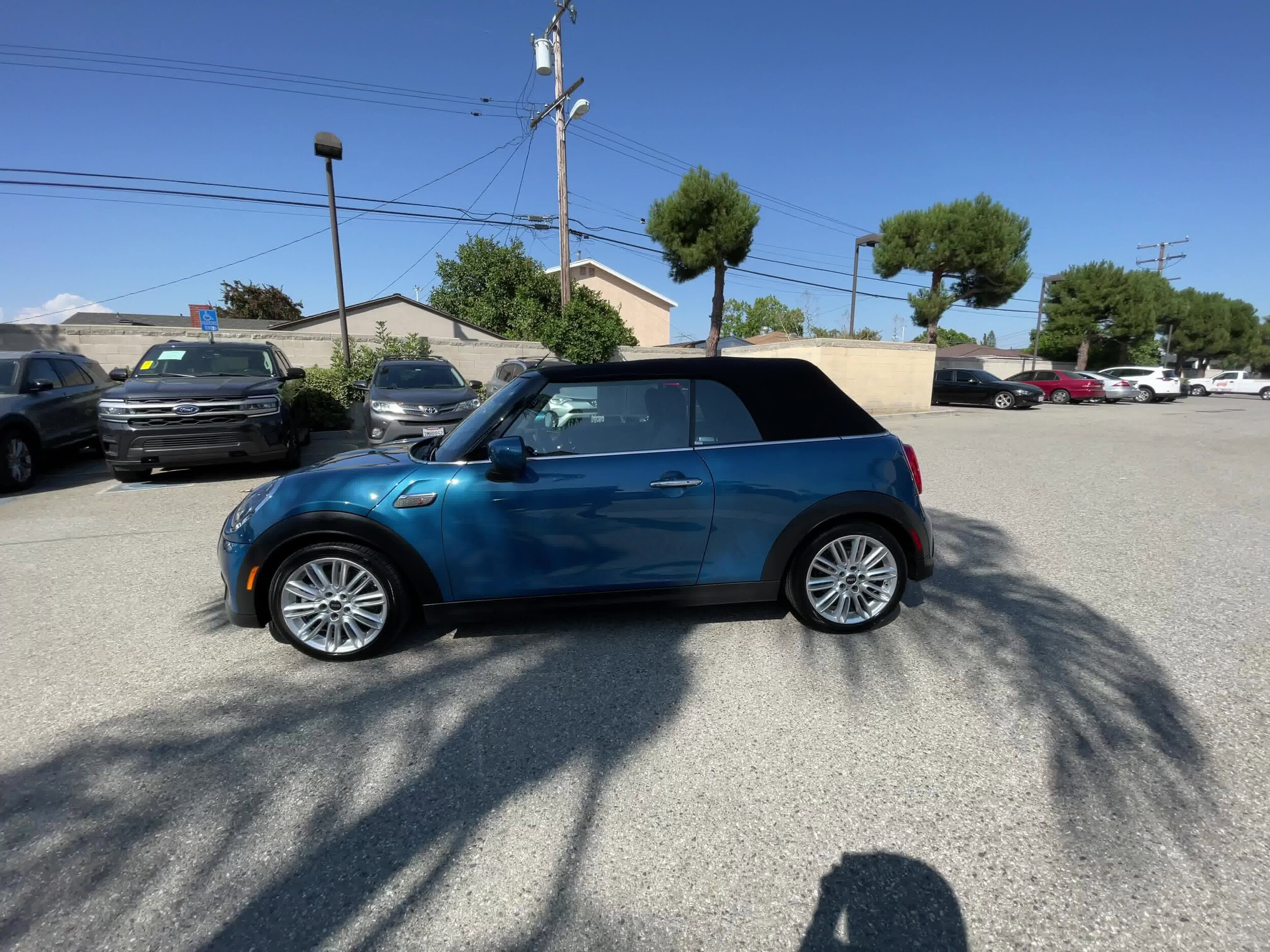 2024 MINI Cooper Convertible S 8