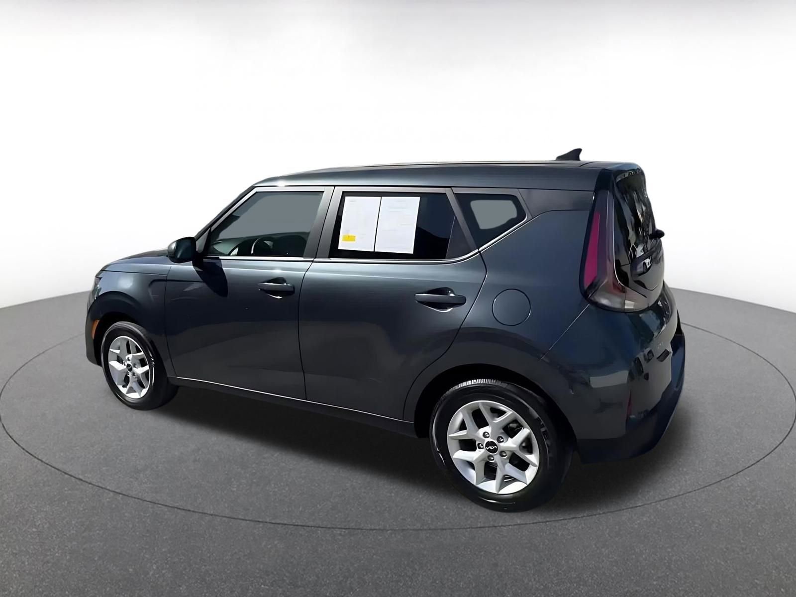 Thumbnail: 2025 Kia Soul - 10