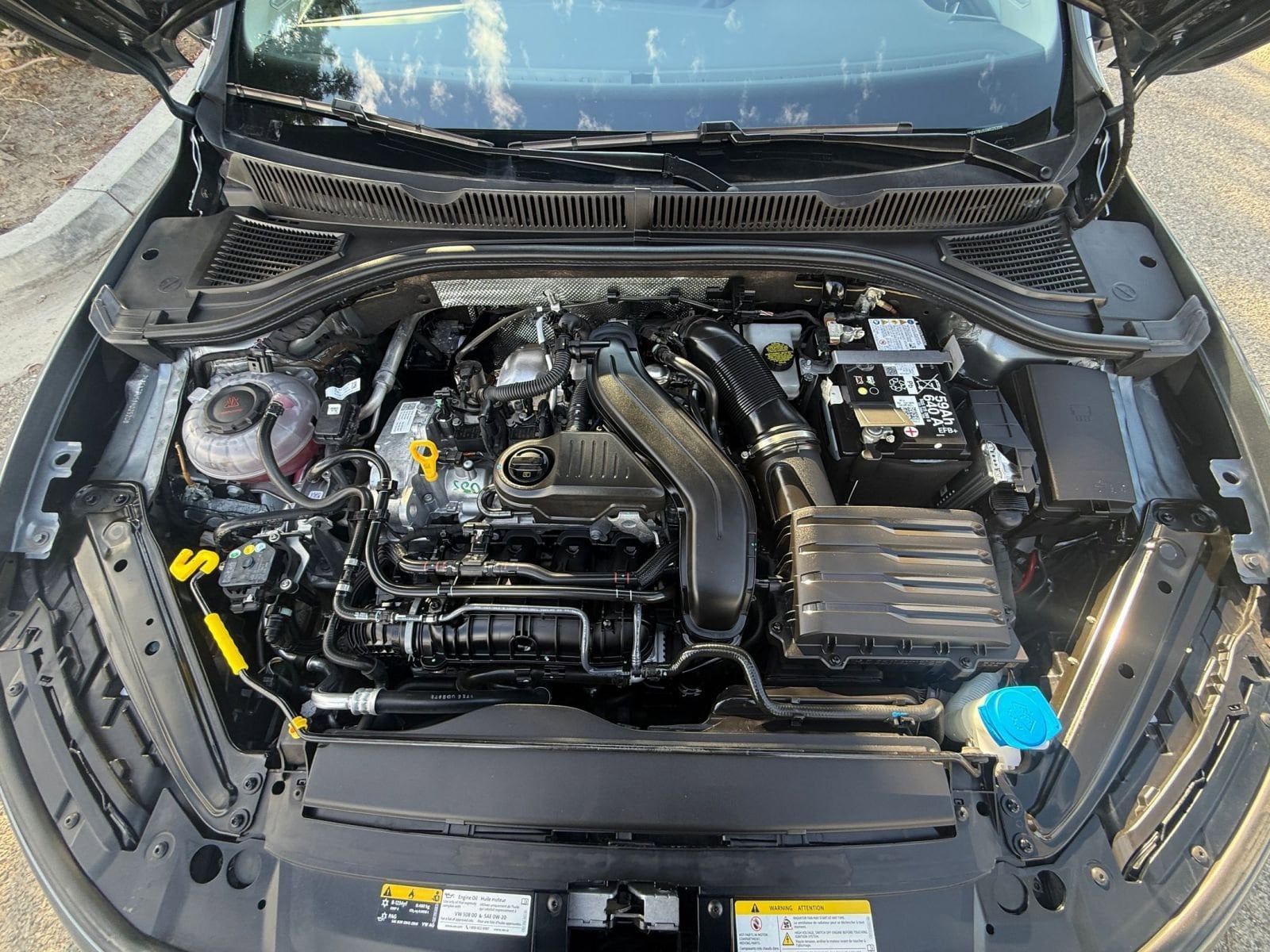 Thumbnail: 2025 Volkswagen Jetta - 28