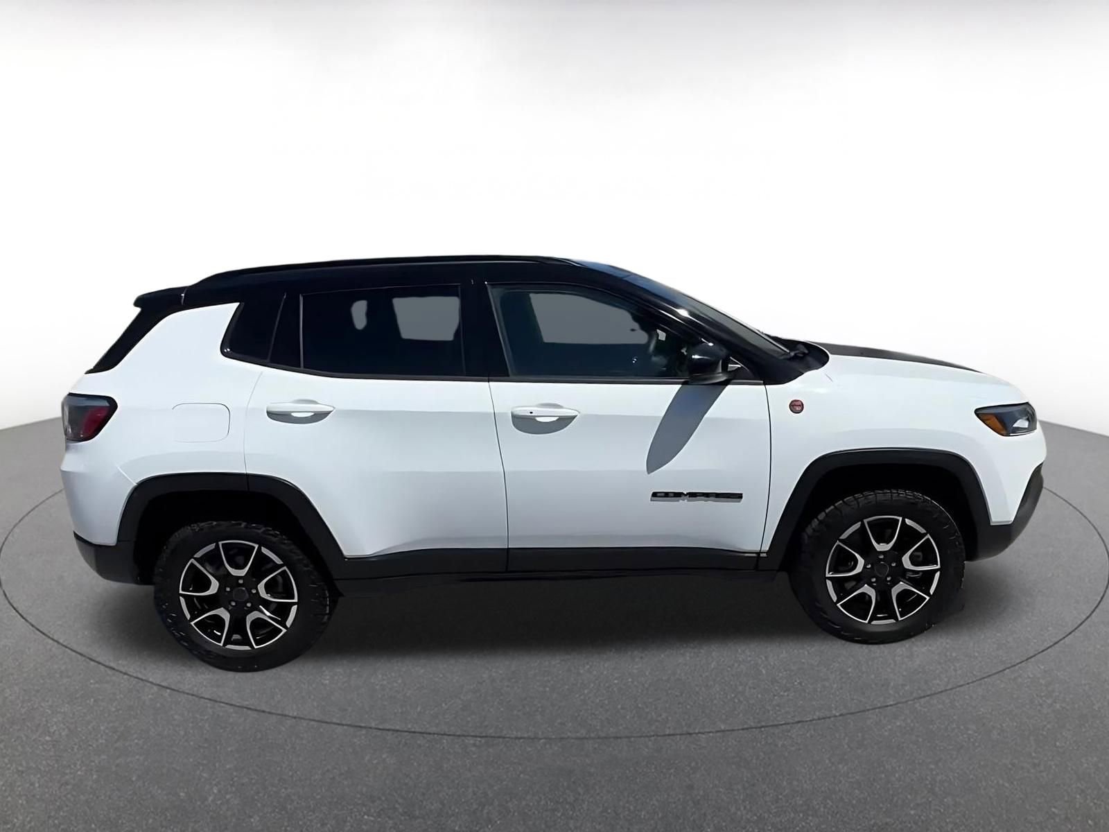 Thumbnail: 2025 Jeep Compass - 16