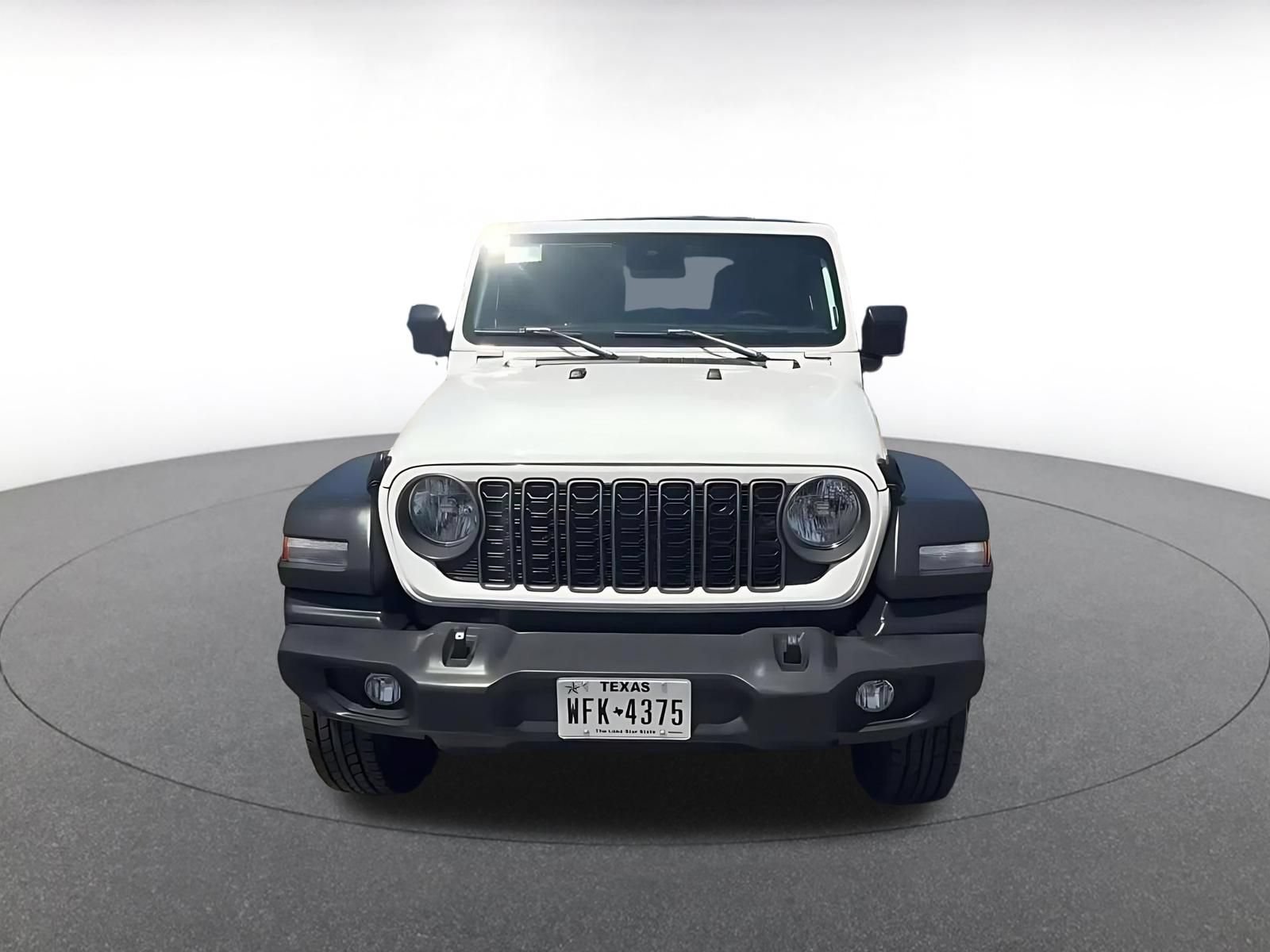 Thumbnail: 2025 Jeep Wrangler - 4