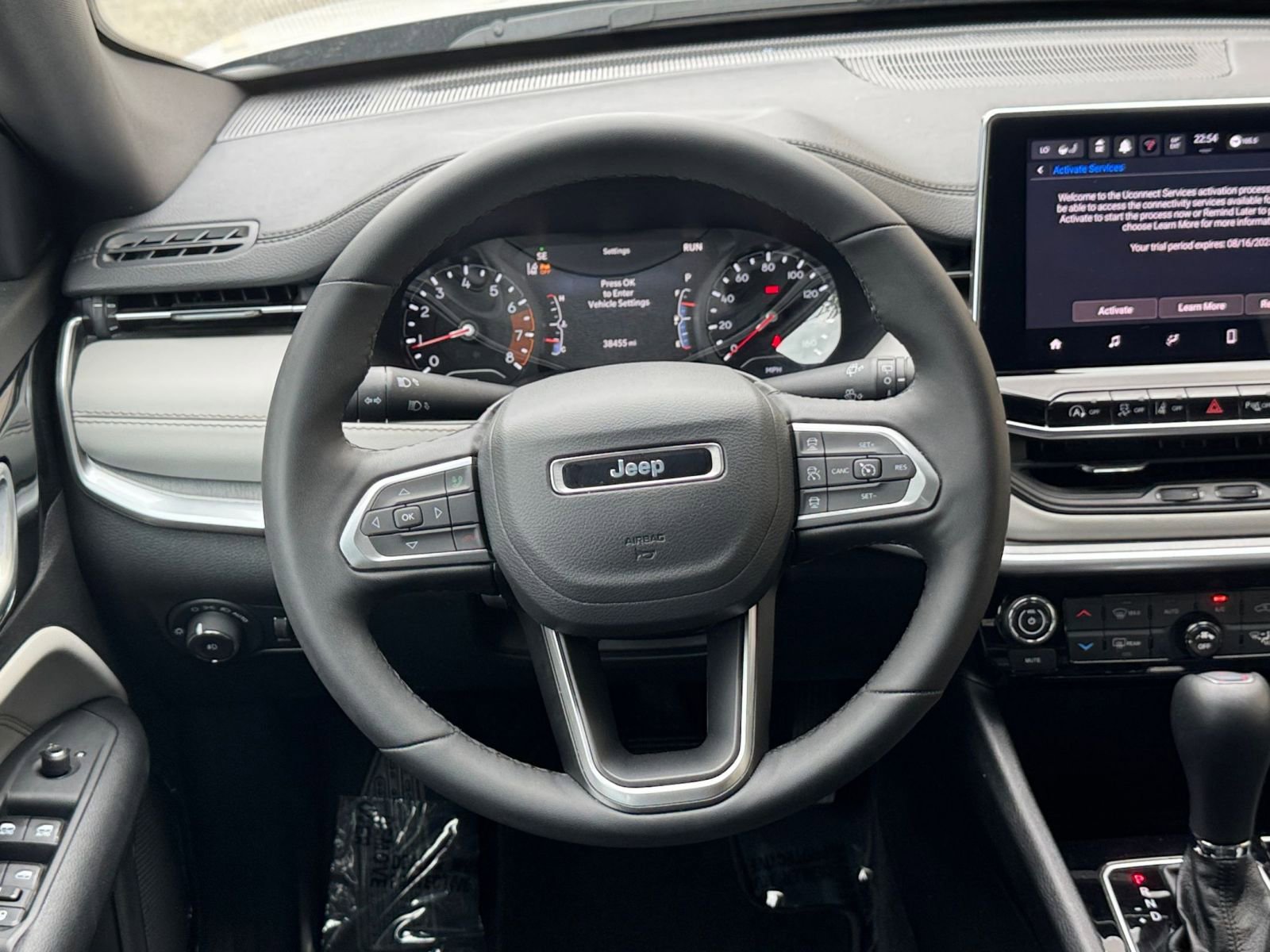 Thumbnail: 2025 Jeep Compass - 28