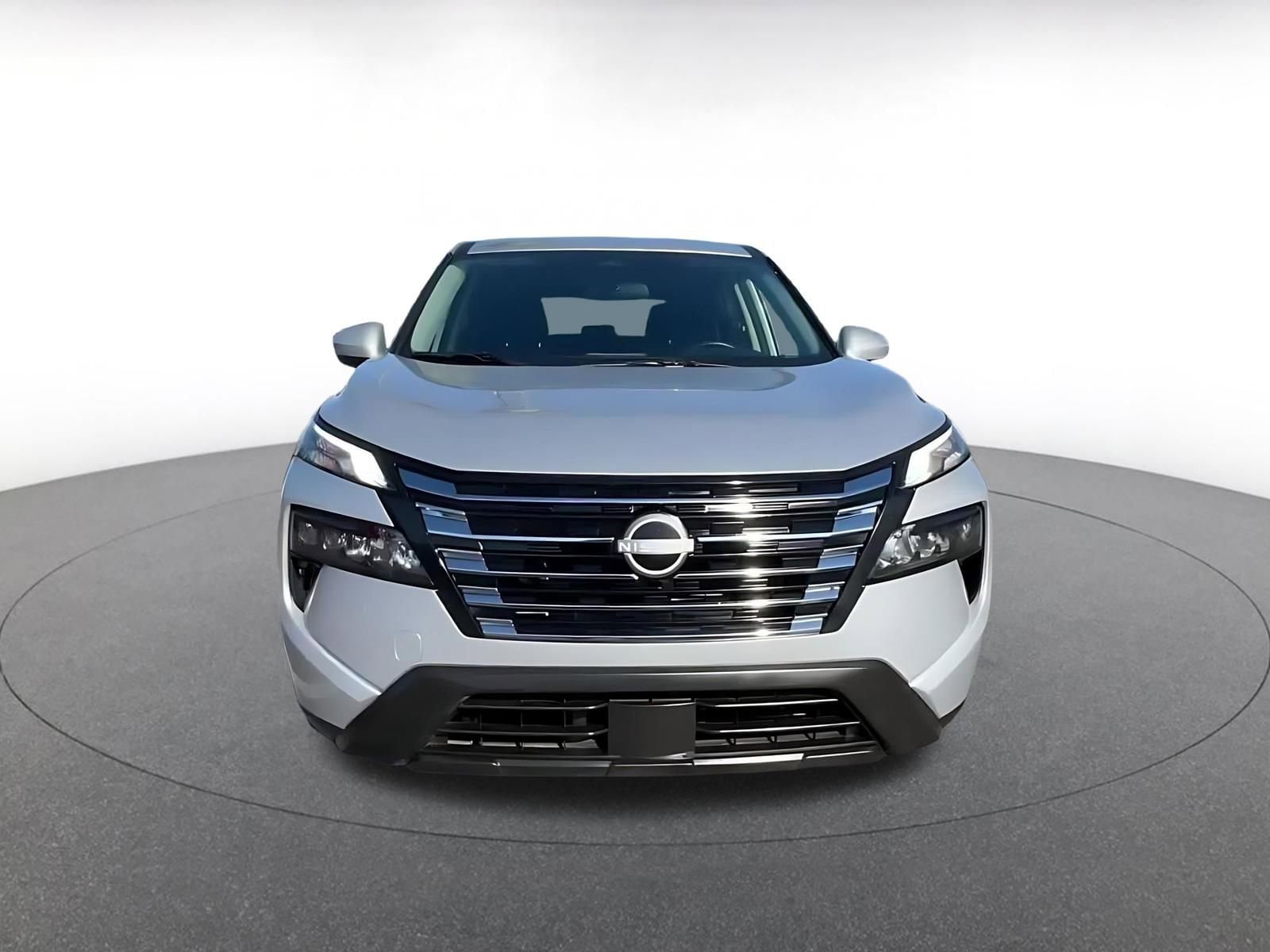 Thumbnail: 2025 Nissan Rogue - 4