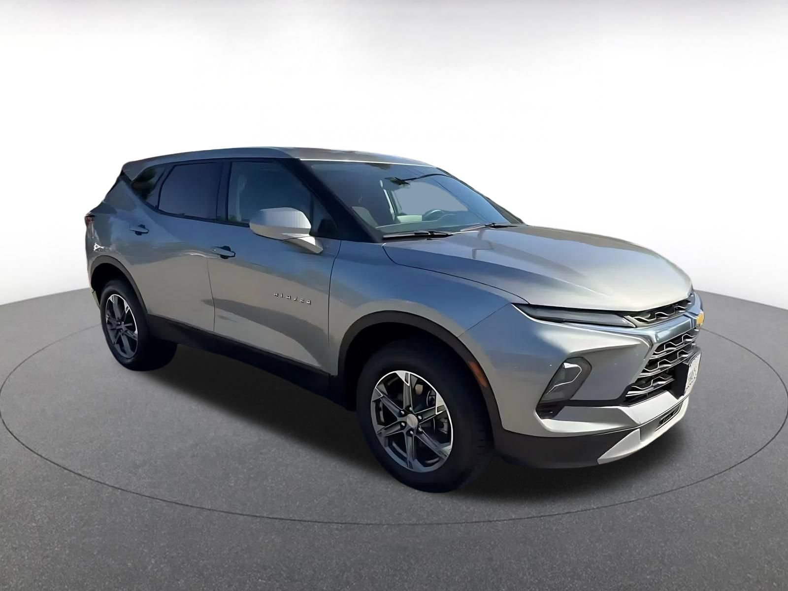 Thumbnail: 2025 Chevrolet Blazer - 2