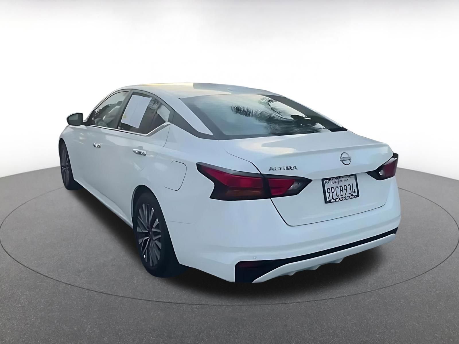 Thumbnail: 2025 Nissan Altima - 11