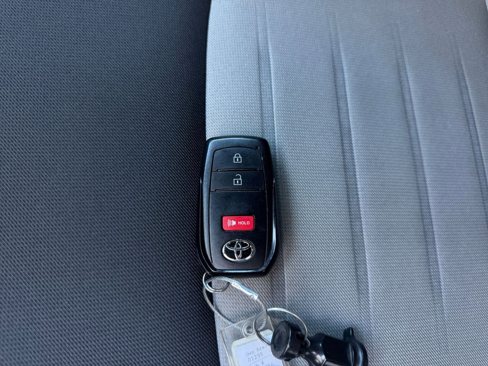 Thumbnail: 2025 Toyota Tacoma - 21