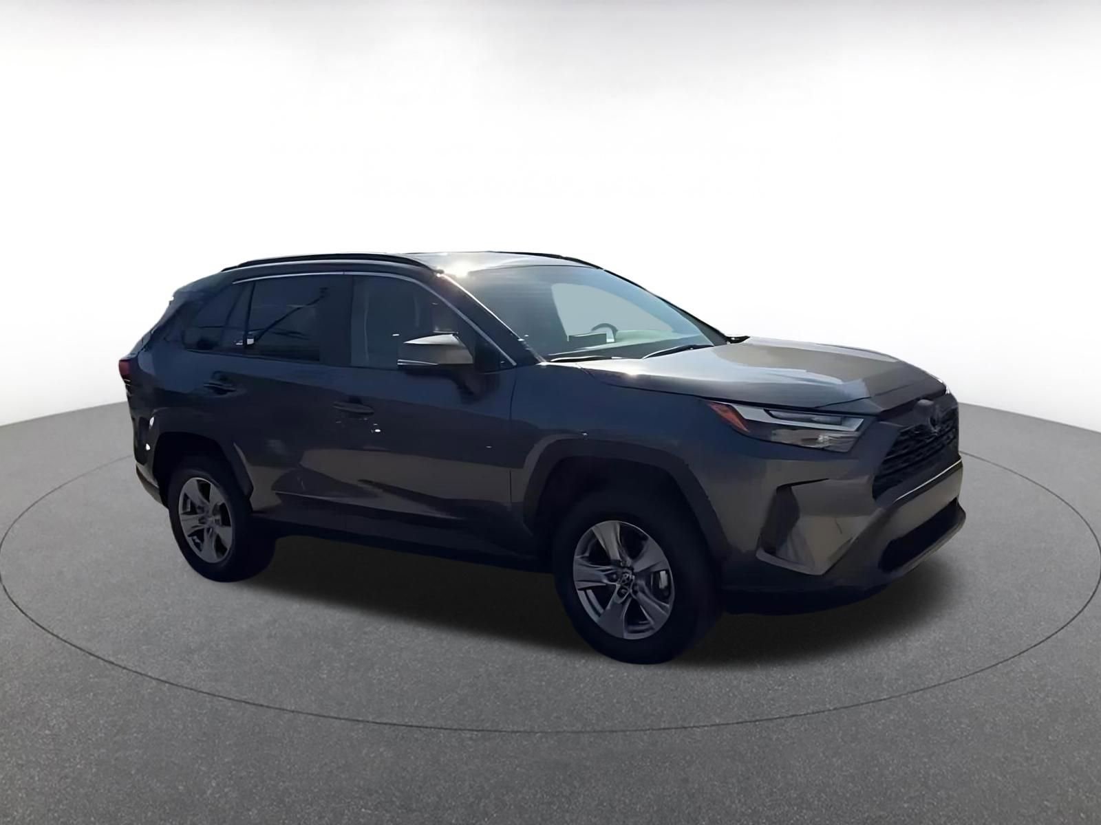 Thumbnail: 2025 Toyota RAV4 - 3