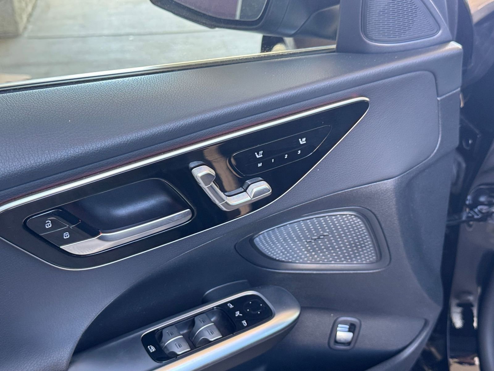 Thumbnail: 2024 Mercedes-Benz C-Class - 22