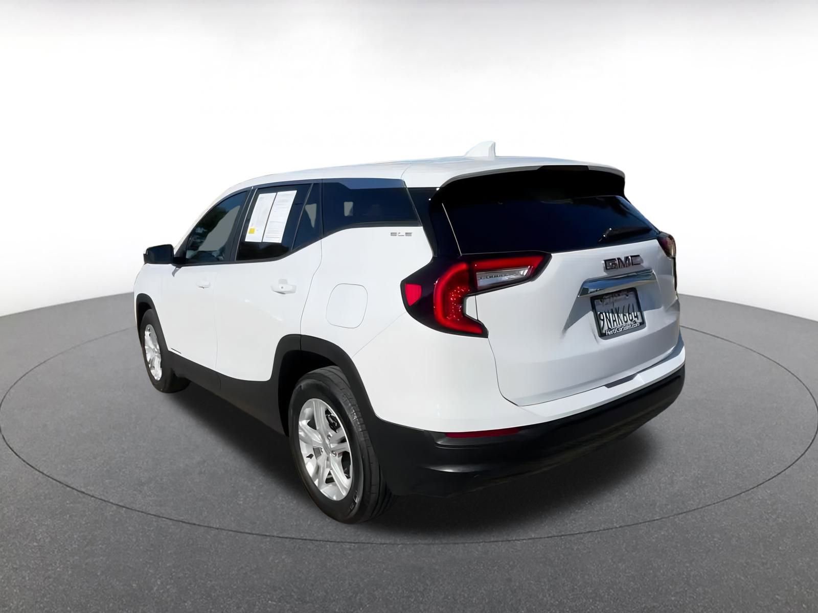 Thumbnail: 2024 GMC Terrain - 11