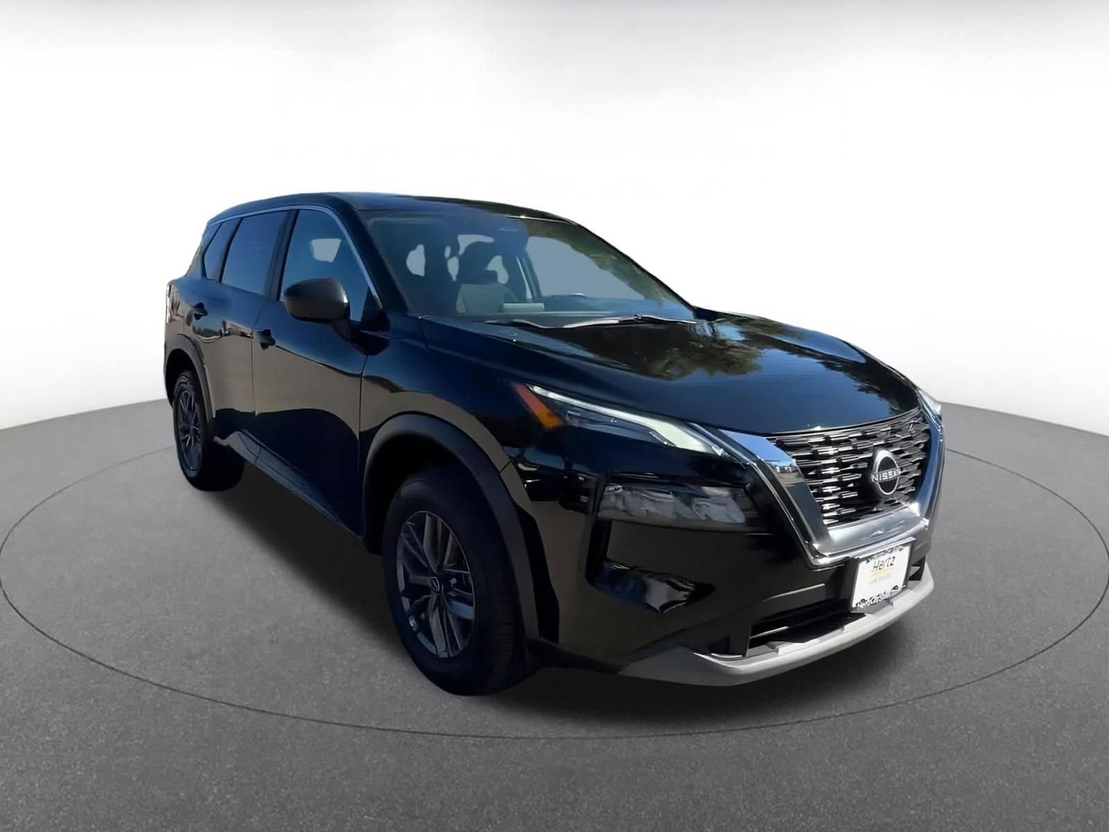 Thumbnail: 2023 Nissan Rogue - 3