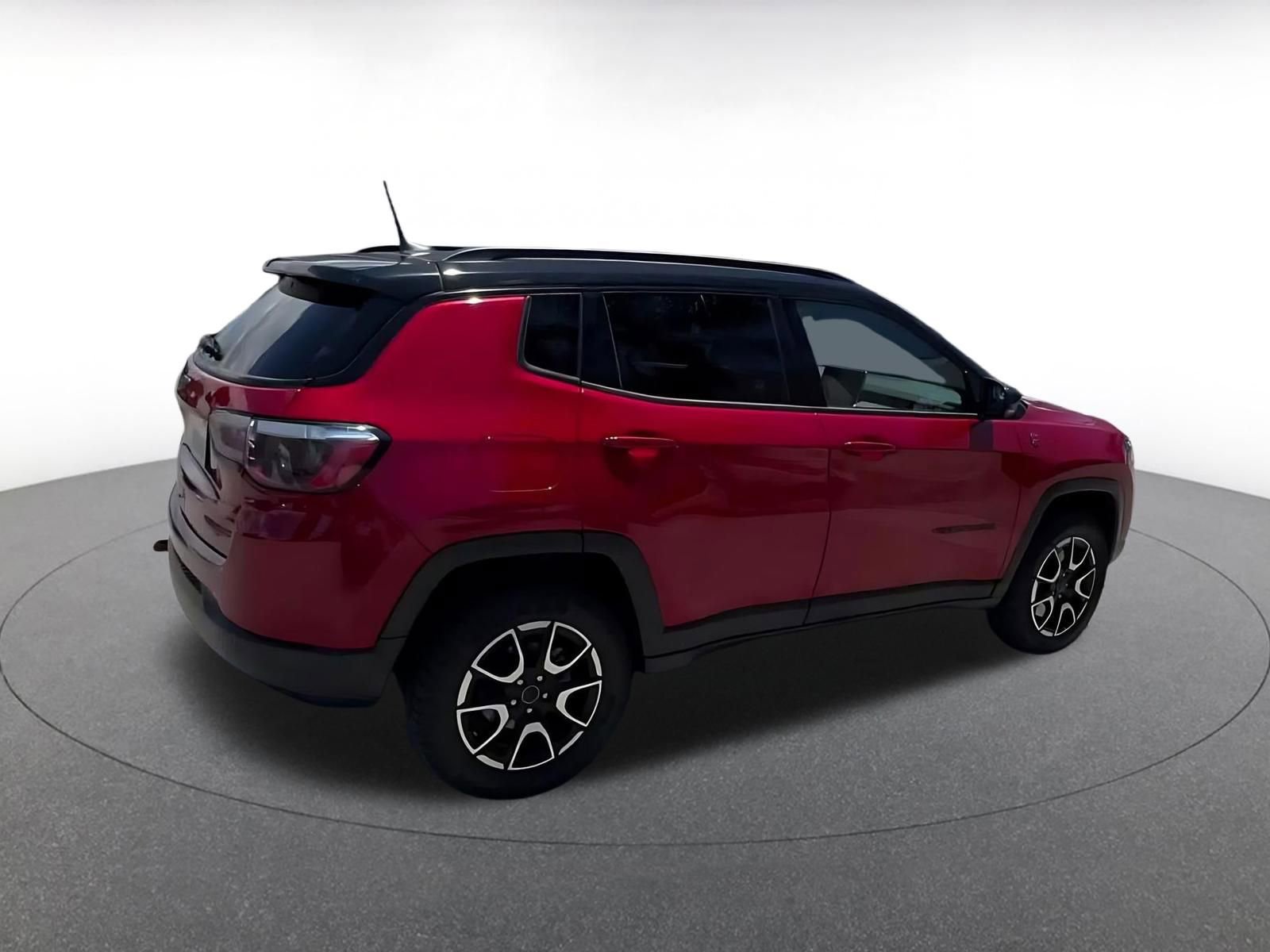 Thumbnail: 2025 Jeep Compass - 15
