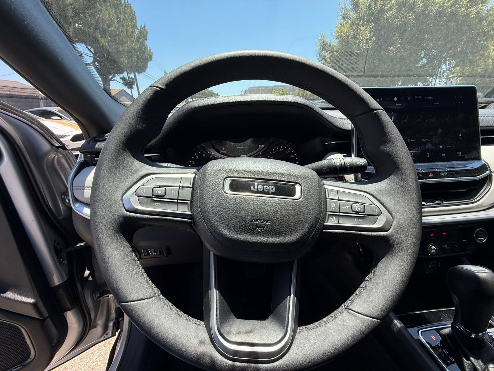 Thumbnail: 2025 Jeep Compass - 25