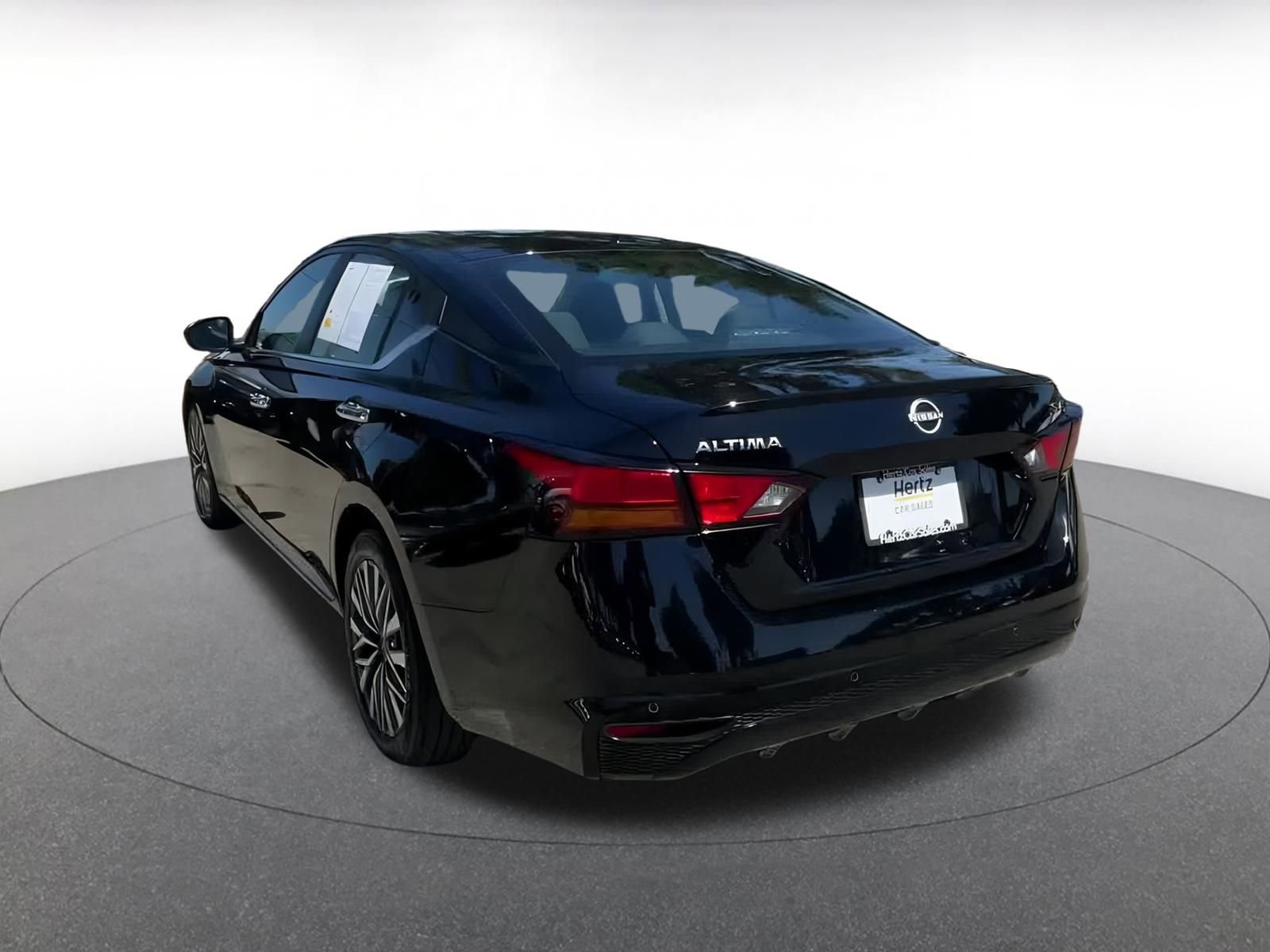 Thumbnail: 2024 Nissan Altima - 11