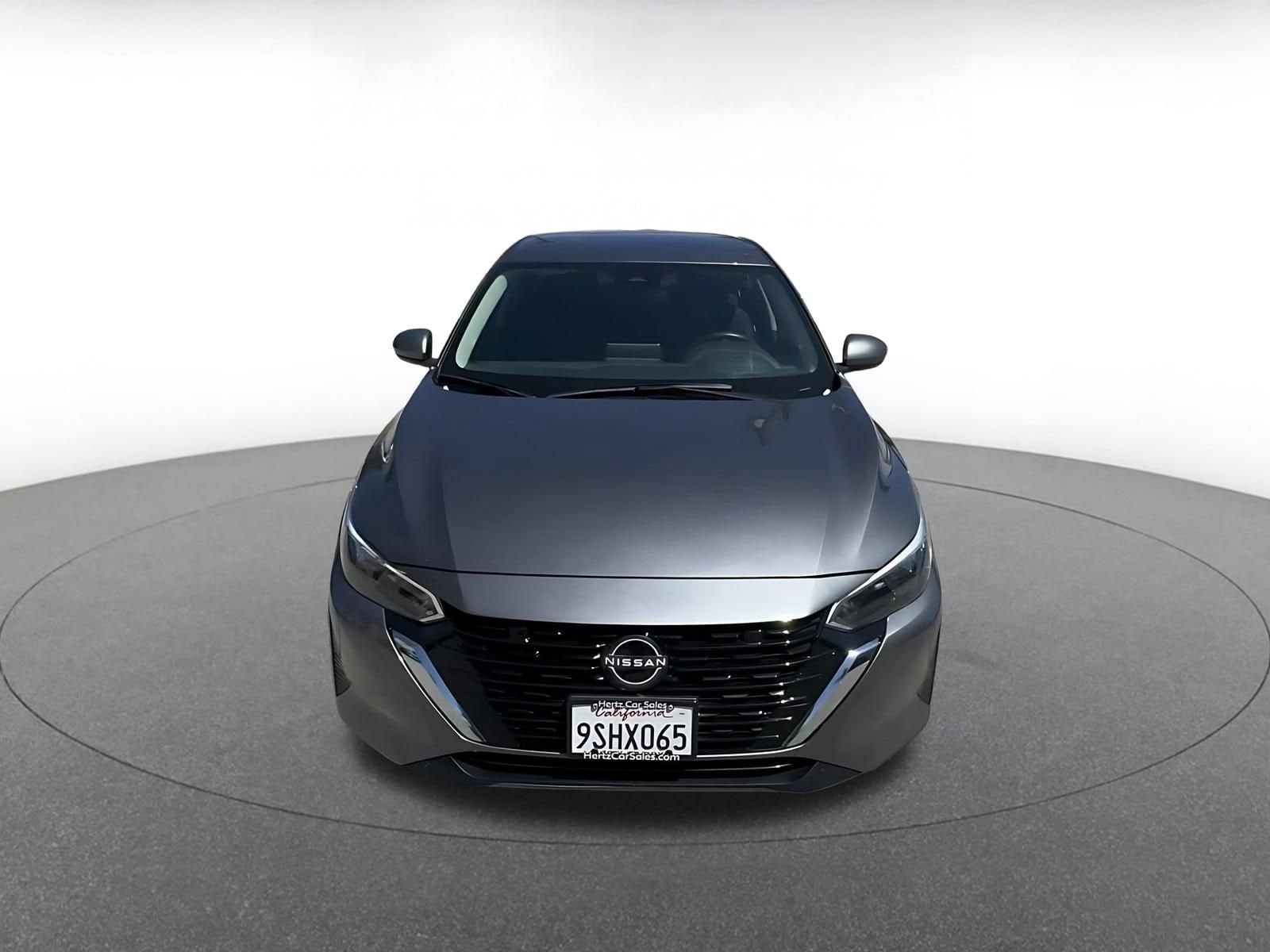 Thumbnail: 2025 Nissan Sentra - 4