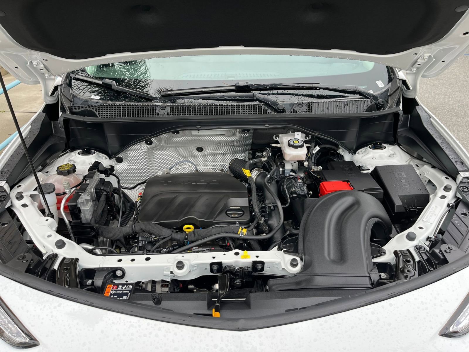 Thumbnail: 2025 Buick Encore GX - 32