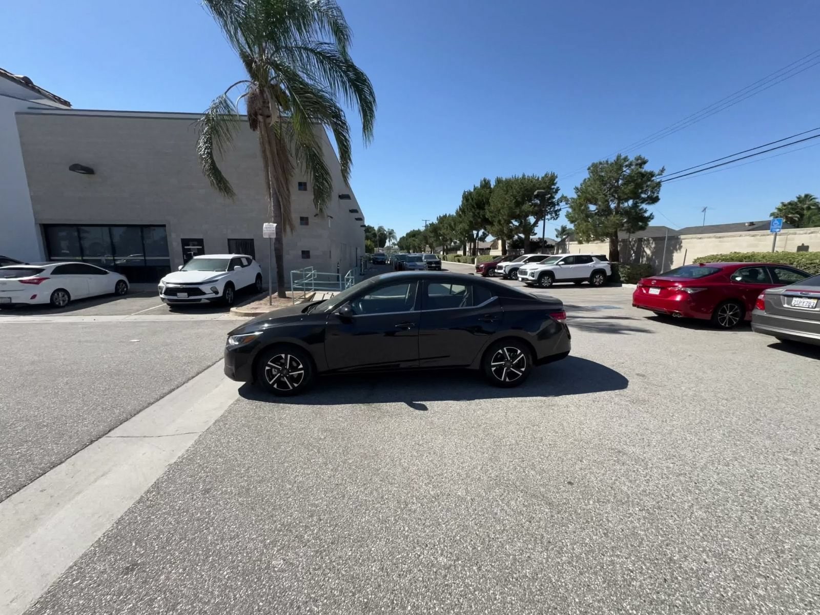 Thumbnail: 2025 Nissan Sentra - 8