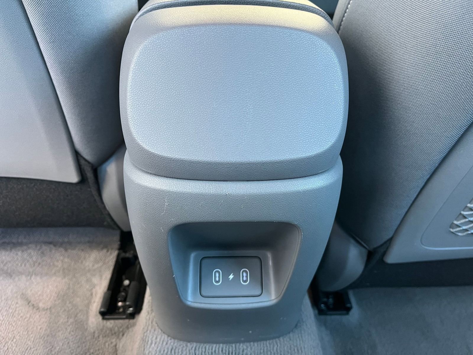 Thumbnail: 2025 Hyundai Elantra - 24