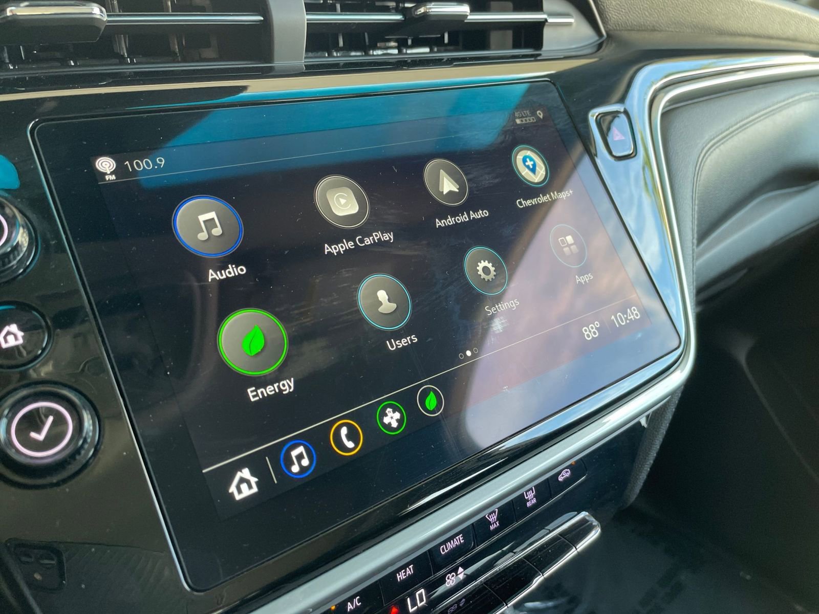 Thumbnail: 2023 Chevrolet Bolt EV - 24