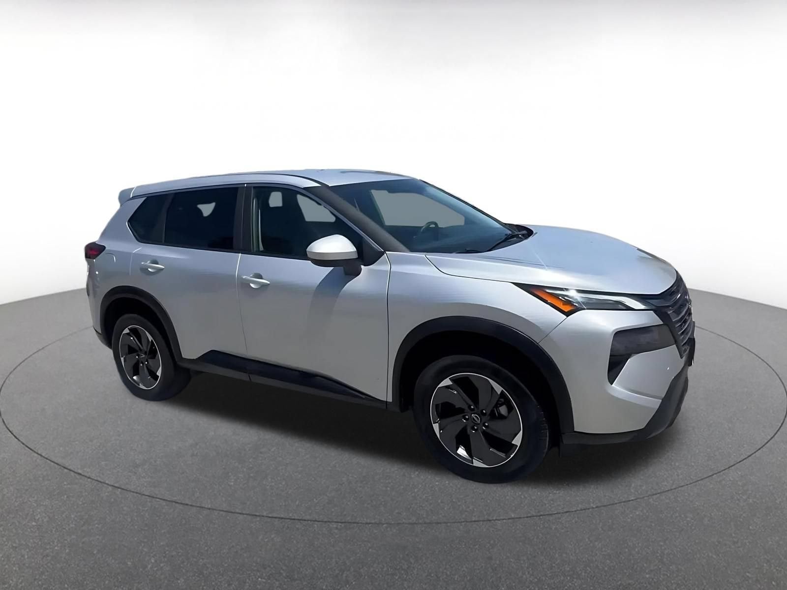 Thumbnail: 2025 Nissan Rogue - 2