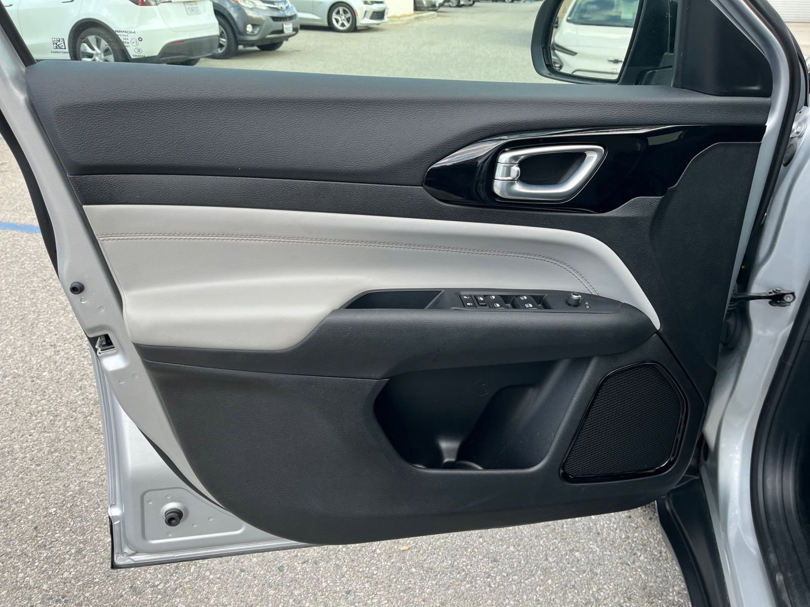 Thumbnail: 2025 Jeep Compass - 20