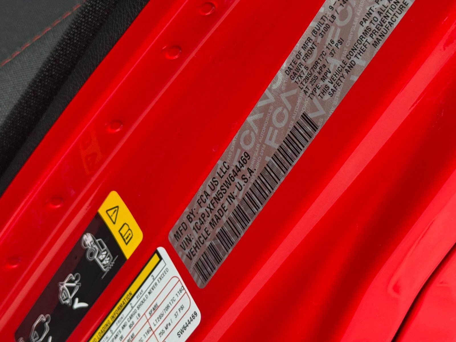 Thumbnail: 2025 Jeep Wrangler - 28
