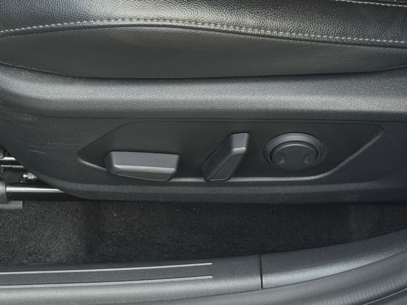 Thumbnail: 2025 Hyundai Elantra - 24