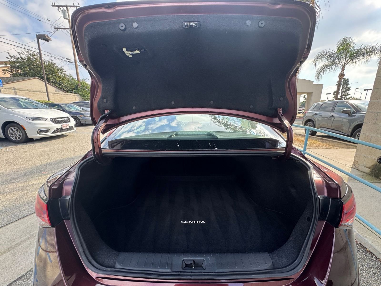 Thumbnail: 2025 Nissan Sentra - 29