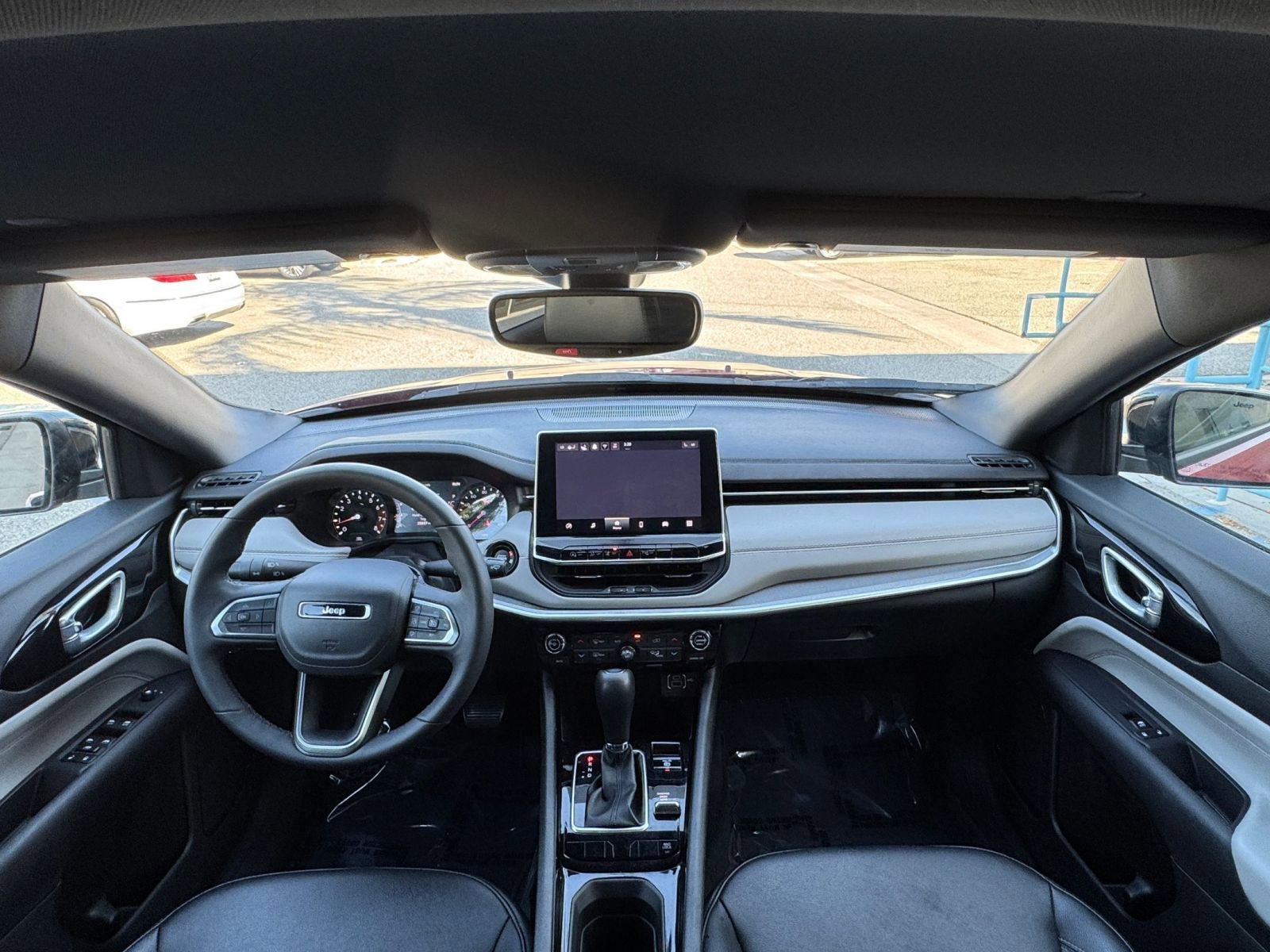 Thumbnail: 2025 Jeep Compass - 34