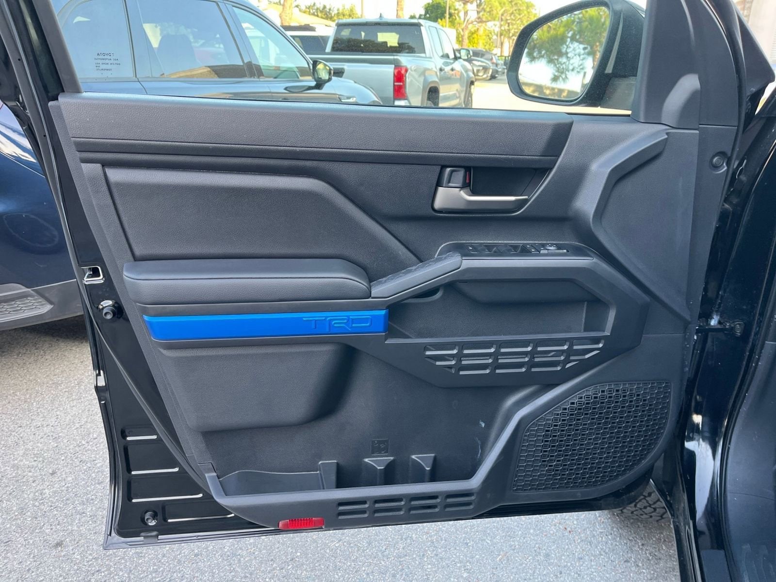 Thumbnail: 2025 Toyota Tacoma - 20