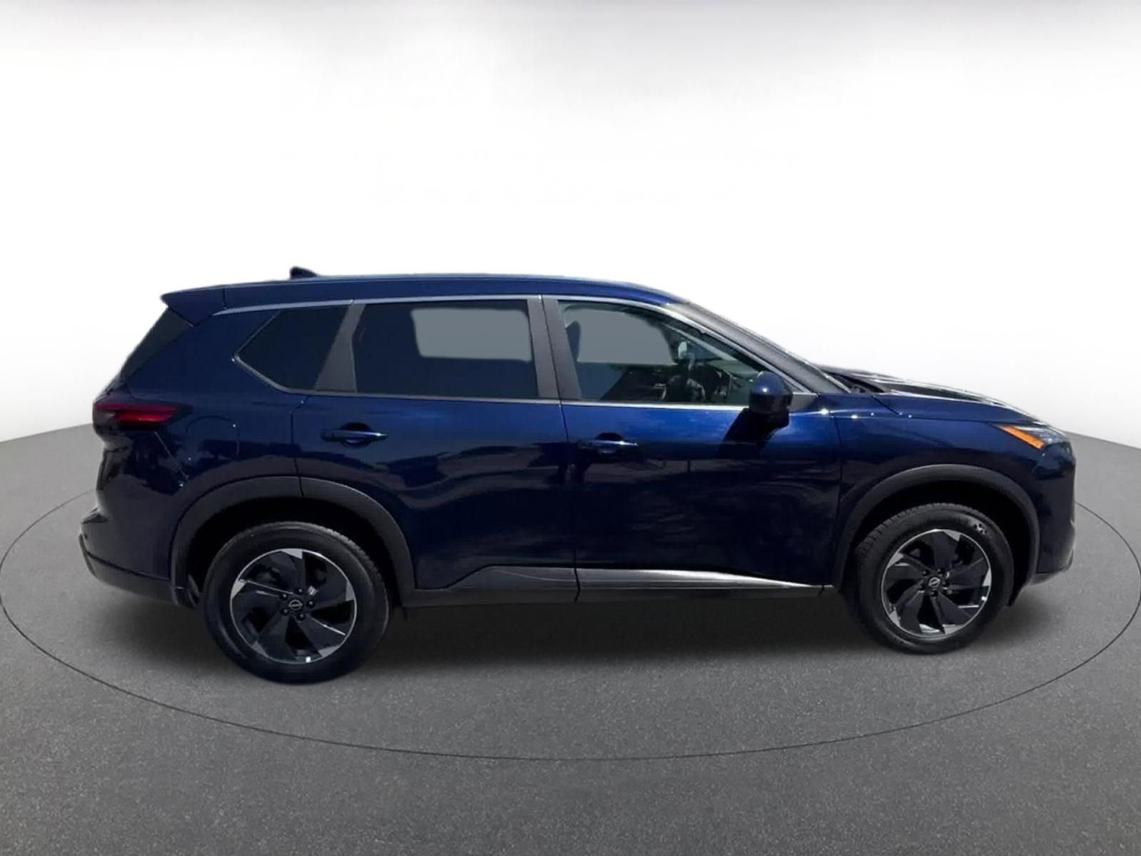 Thumbnail: 2025 Nissan Rogue - 16