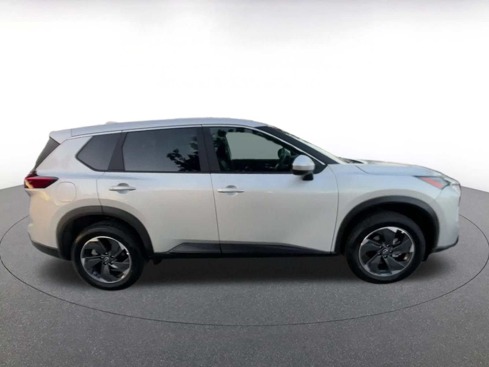 Thumbnail: 2025 Nissan Rogue - 16