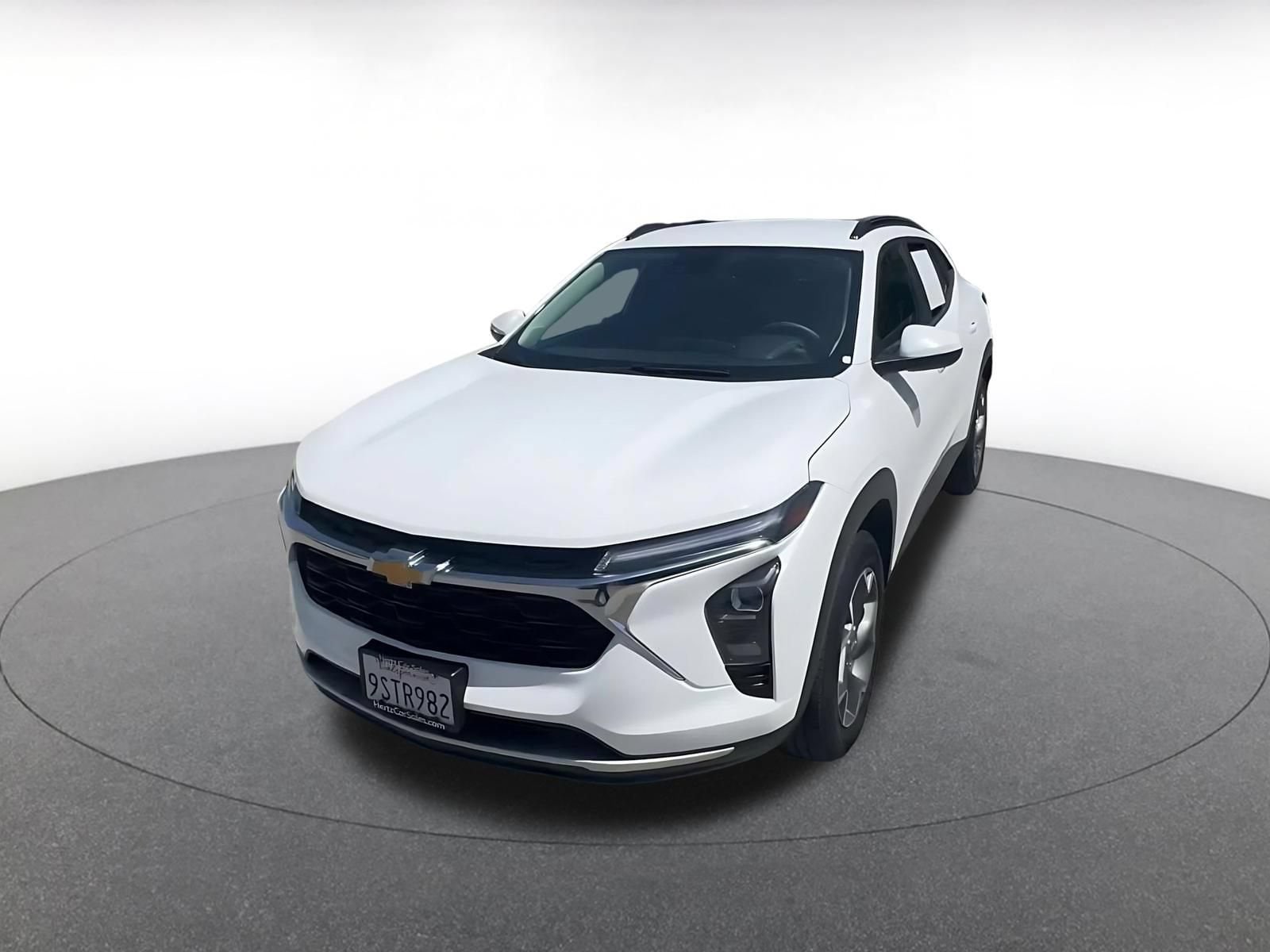Thumbnail: 2025 Chevrolet Trax - 5