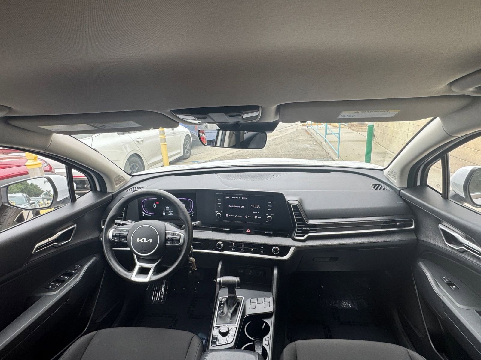 Thumbnail: 2025 Kia Sportage - 32