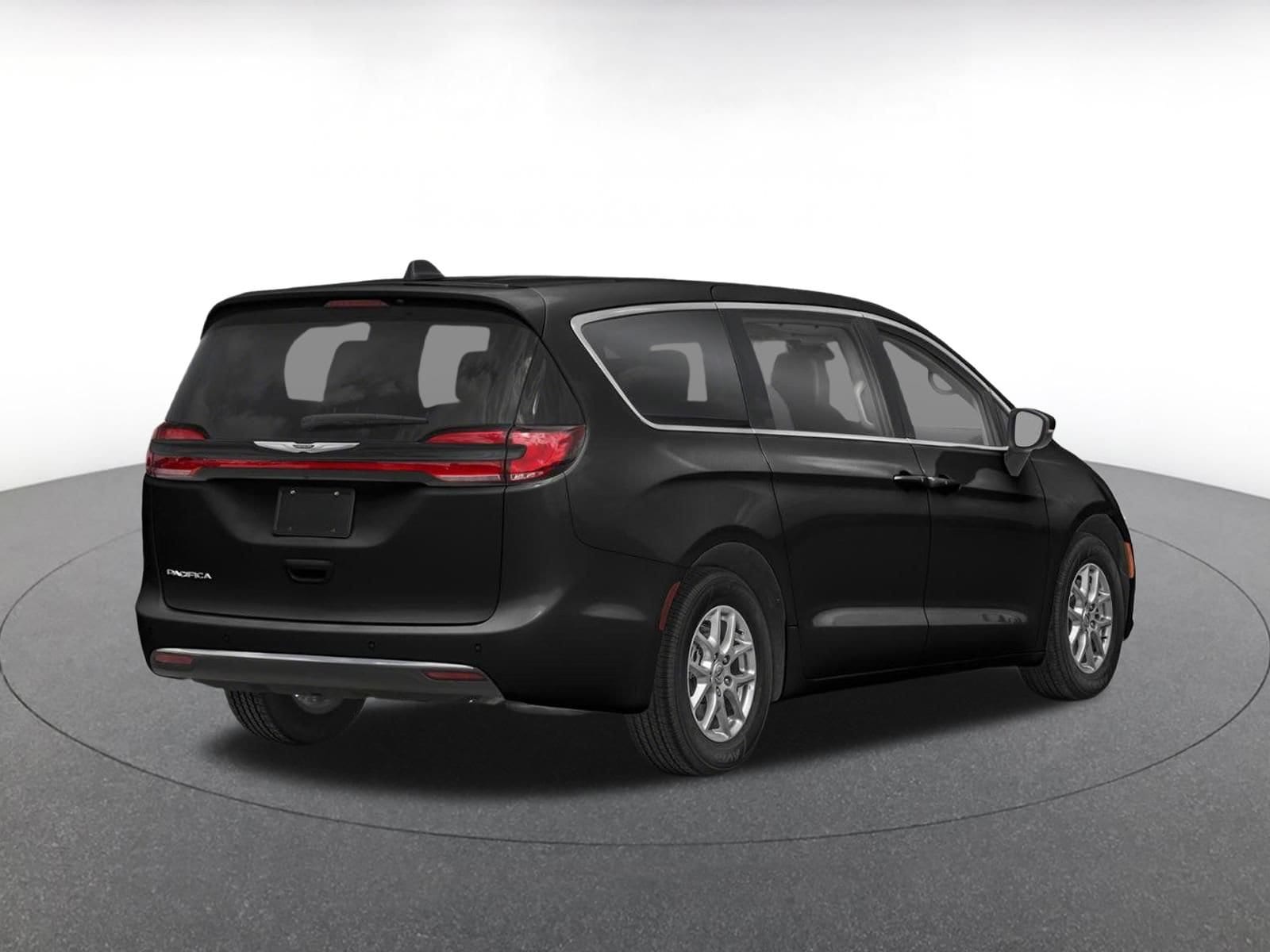 Thumbnail: 2024 Chrysler Pacifica - 2