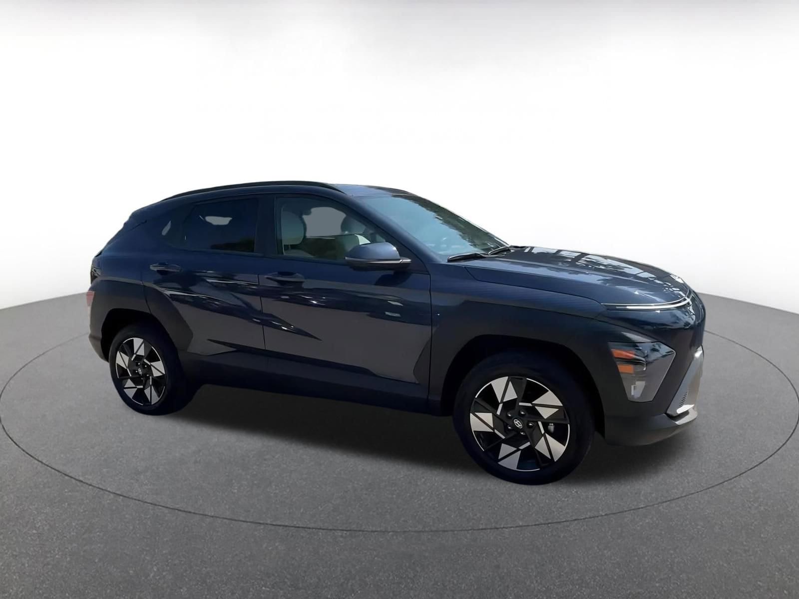 2024 Hyundai Kona SEL 2