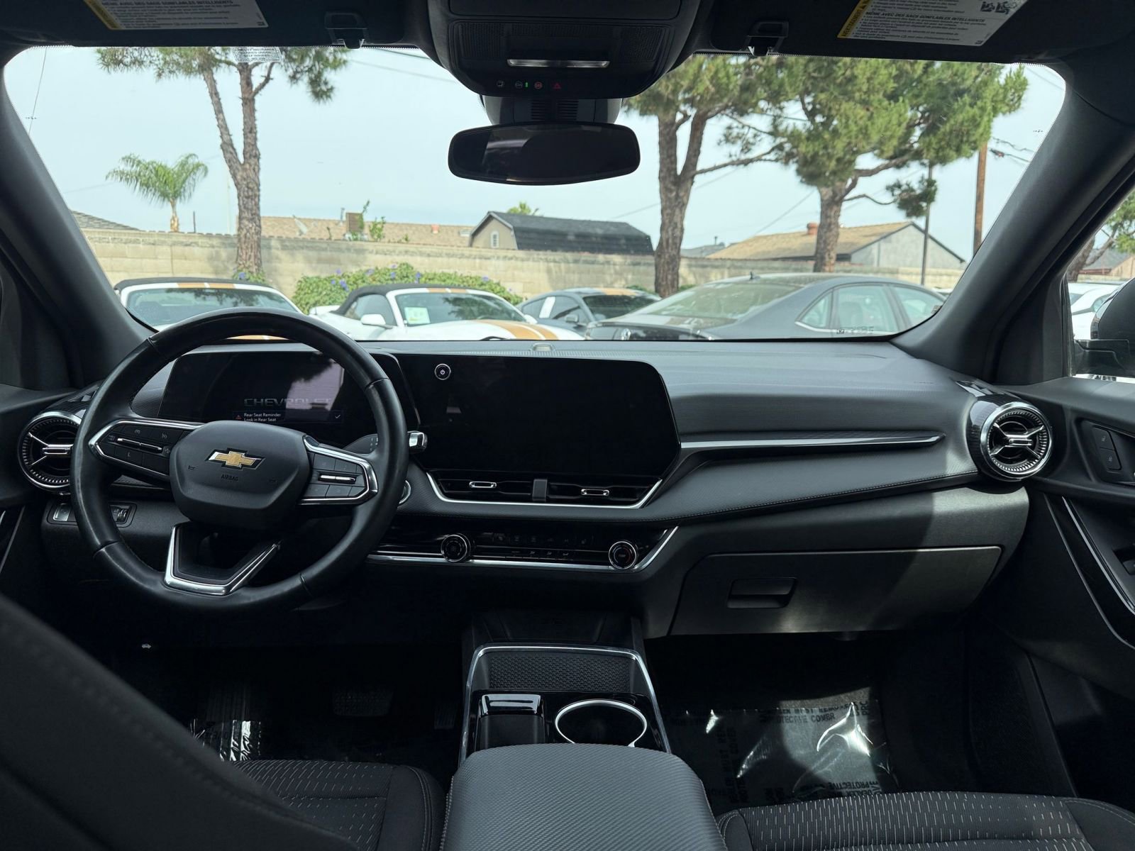 Thumbnail: 2025 Chevrolet Equinox - 31