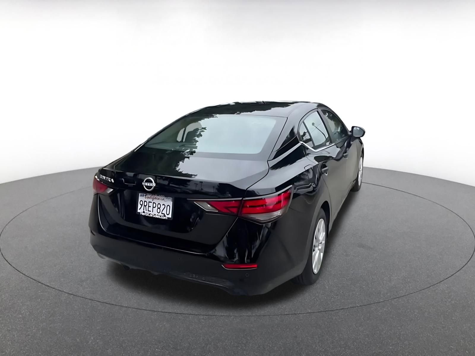 Thumbnail: 2025 Nissan Sentra - 14