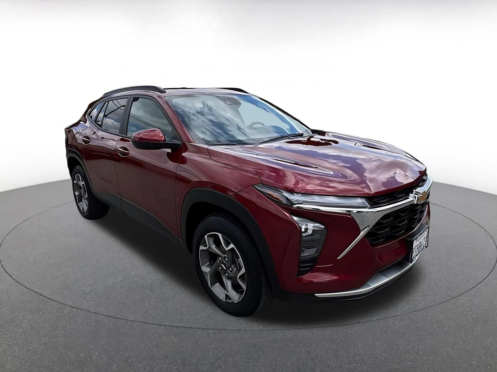 Thumbnail: 2025 Chevrolet Trax - 1